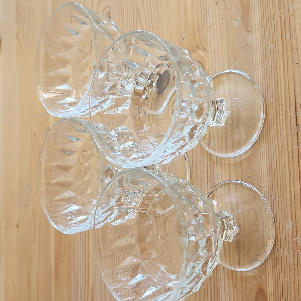Glass goblets
